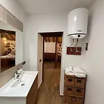 La Casa Vieja